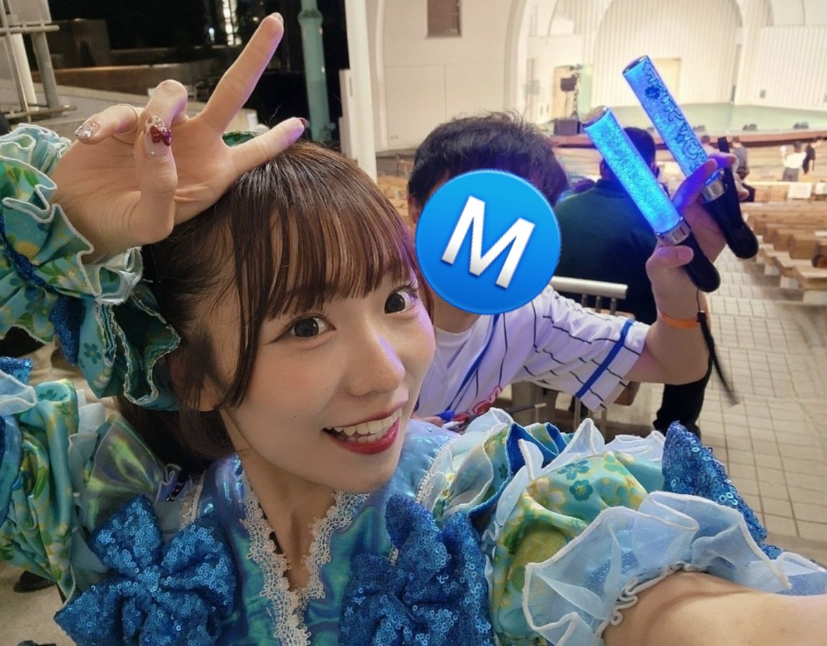 27masakimaru's tweet photo. 推しと野外ライブ行ってきました😁
まさかまさかのひなのちゃん先導⁉️であのMIXがww🤣誰のライブなんw🤣
(打合せナシでこのクオリティ～😝)
#2回し特典動画✨🎥
#スプスラッシュ🎡🎢
#佐々木ひなの🐳💨 https://t.co/ek1H8xC8MM