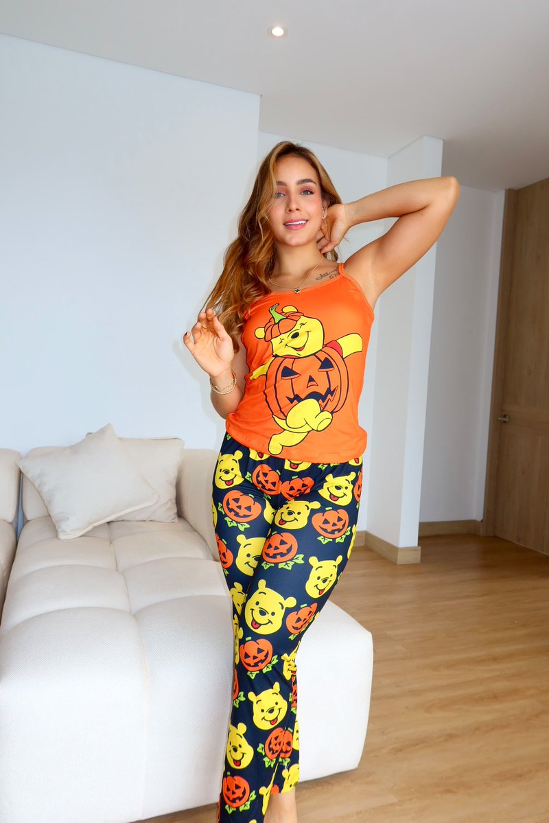LaRomicita13's tweet photo. 👻🎃 Tenemos PIJAMAS DE HALLOWEEN 🖤
✨ De short y de pantalón ✨ 😏🔥

Modelos divinos para dejar a alguien hechizado 👀

Pantalón💰 $52.000 + envío
Short💰 $48.000 + envío

📲 contacto:
👉 https://t.co/XiGdexW97s
📸 https://t.co/2pZrXtvRgQ

¿Me regalas un RT + ❤️? 🖤🎃 https://t.co/595EzWEWrW