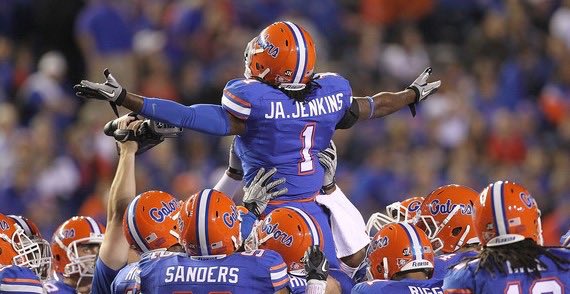 GoochAmeric74's tweet photo. MISS WEN MY DBS PLAYED LIKE DESE GUYS!!!😩🤧🐊 https://t.co/ZCARZ2hL5t