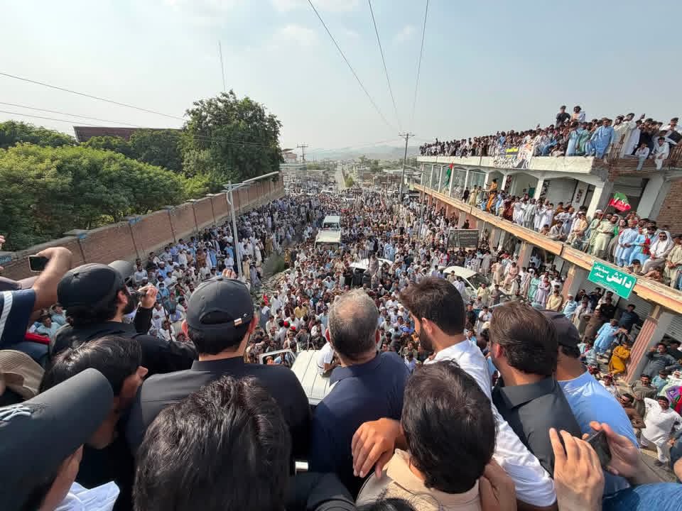 ShahidkhattakSk's tweet photo. شکریہ کرک❤️❤️ https://t.co/t8jtpR8zRi