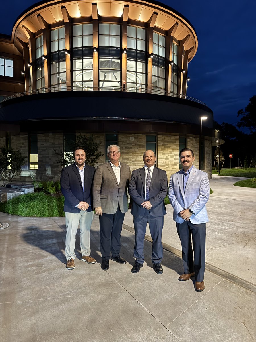 PMAConsultants's tweet photo. Northeast Metro Tech celebrated the ribbon cutting for its new high school, marking an exciting milestone for students, educators, and the 12 communities it serves.

PMA is proud to serve as the OPM working alongside the District, DRA Architects, and Gilbane. Congrats NEMT! https://t.co/E5rei4F0Pr