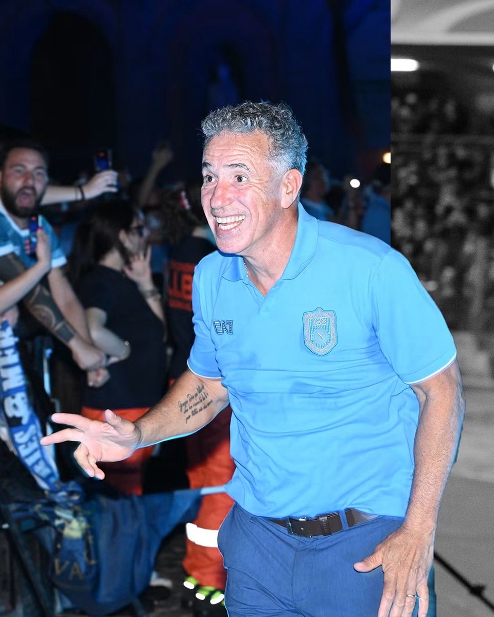 sscnapoli_br's tweet photo. Um dos maiores ídolos da história do Napoli! 🇧🇷🤩

Feliz aniversário, Careca! ⚽️✨

#ProudToBeNapoli https://t.co/9Baq0dhib8