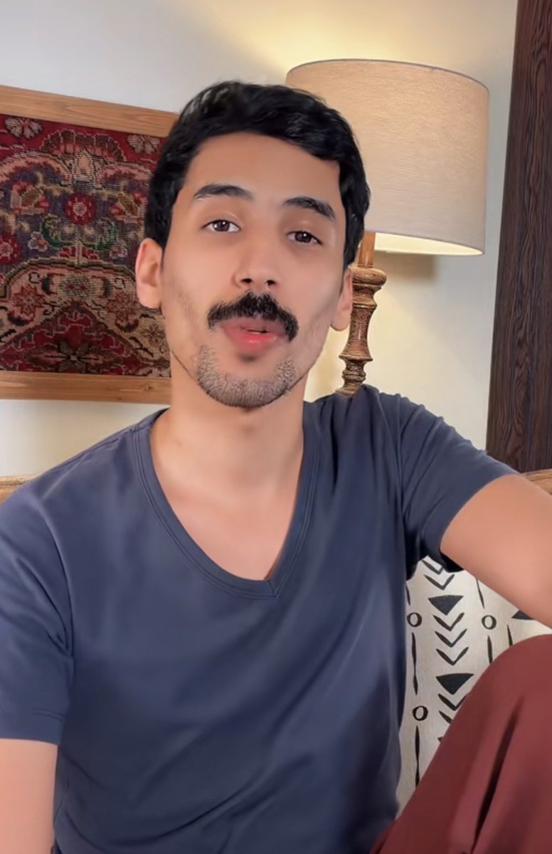 daddiespain's tweet photo. gay son or thot daughter! https://t.co/FNti4W8UyR