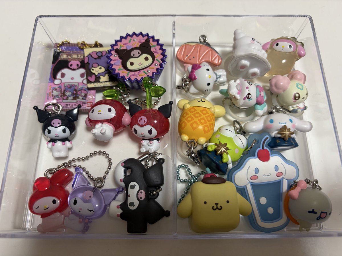lqqo_s's tweet photo. #ガチャガチャ  #めじるしアクセサリー  #交換 #ディズニー  #サンリオ 

譲：添付写真
求：固定📍

開封済が多い為気にされない方のみでお願いいたします。物によっては塗装が剥がれていたり、経年劣化、初期キズ等もございます。

優先度があるため返信にお時間いただきます。ご了承ください(*_ _) https://t.co/I4M6uvzc7f