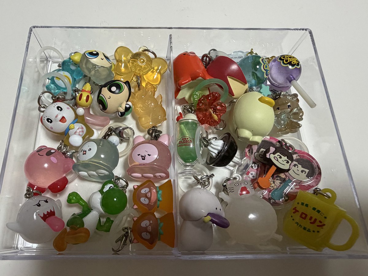 lqqo_s's tweet photo. #ガチャガチャ  #めじるしアクセサリー  #交換 #ディズニー  #サンリオ 

譲：添付写真
求：固定📍

開封済が多い為気にされない方のみでお願いいたします。物によっては塗装が剥がれていたり、経年劣化、初期キズ等もございます。

優先度があるため返信にお時間いただきます。ご了承ください(*_ _) https://t.co/I4M6uvzc7f