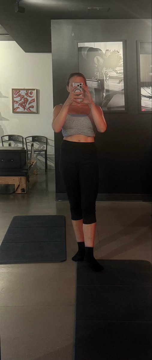 LilyLovebalt's tweet photo. Pilates time! https://t.co/Yfm66FARfP