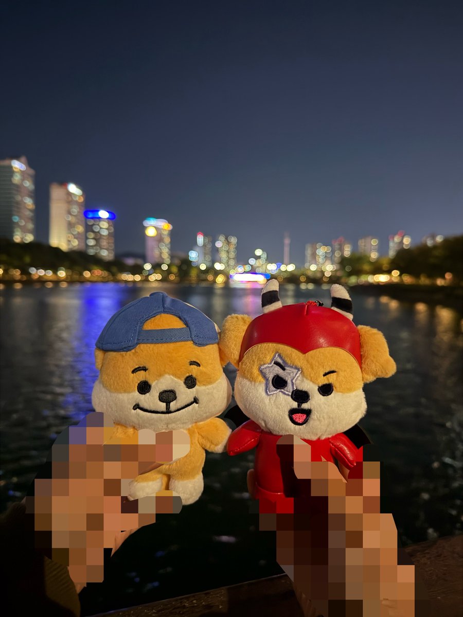 IaIadiary's tweet photo. 섹시제이키 첫 외출해떠염 ㅎㅎ😍 https://t.co/B0ObVZD36F
