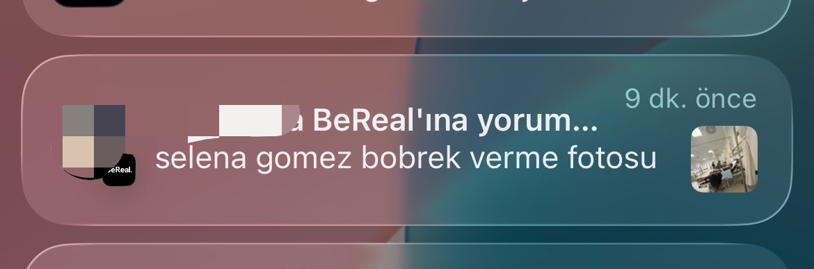ranathema6's tweet photo. defneyle yan yana serum aliyor idik https://t.co/xWpbrb90ie