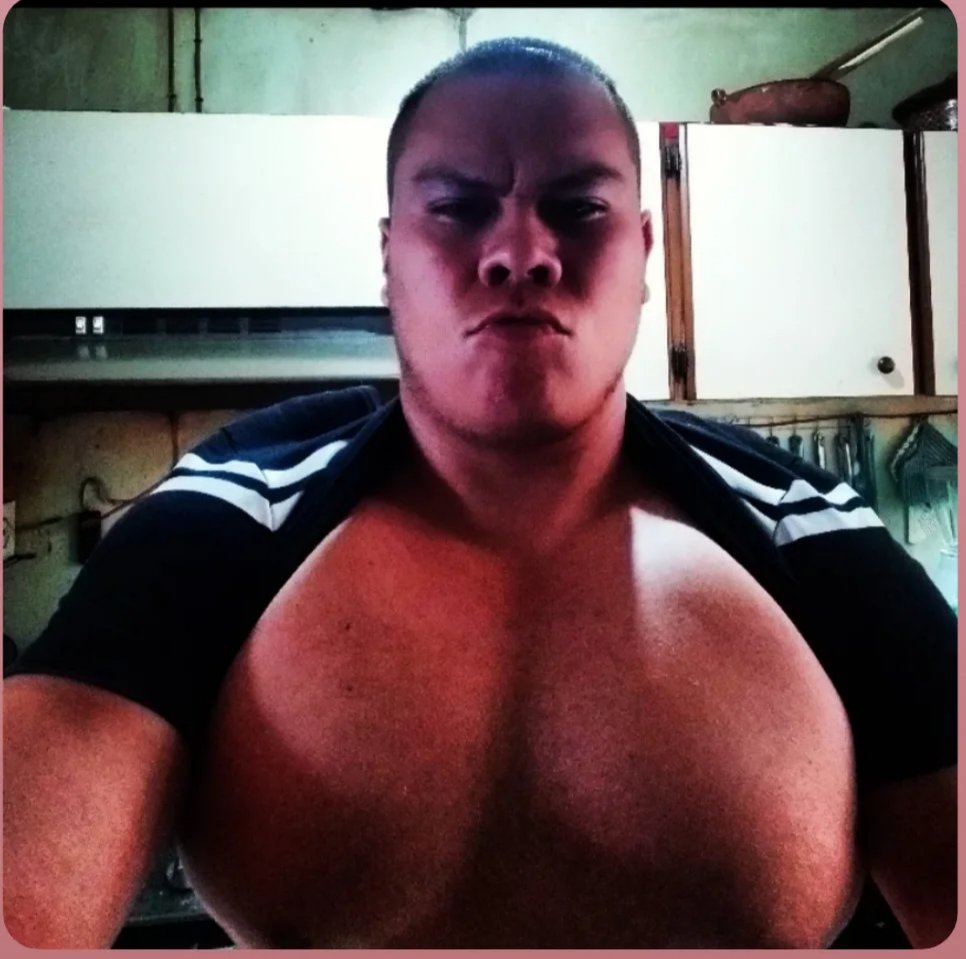 DanielMarquezWD's tweet photo. Tetas pesadotas
#pecs #bigpecs #manboobs #moobs #baratiddies #peloenpecho #pechopeludo #hairychest #gaybear #osogay #beefy #gainer #tetasdehombre #bigmoobs #bigchest #pechogrande #pectorales #chestday #diadepecho #breasts https://t.co/dLhXj5Jpk0