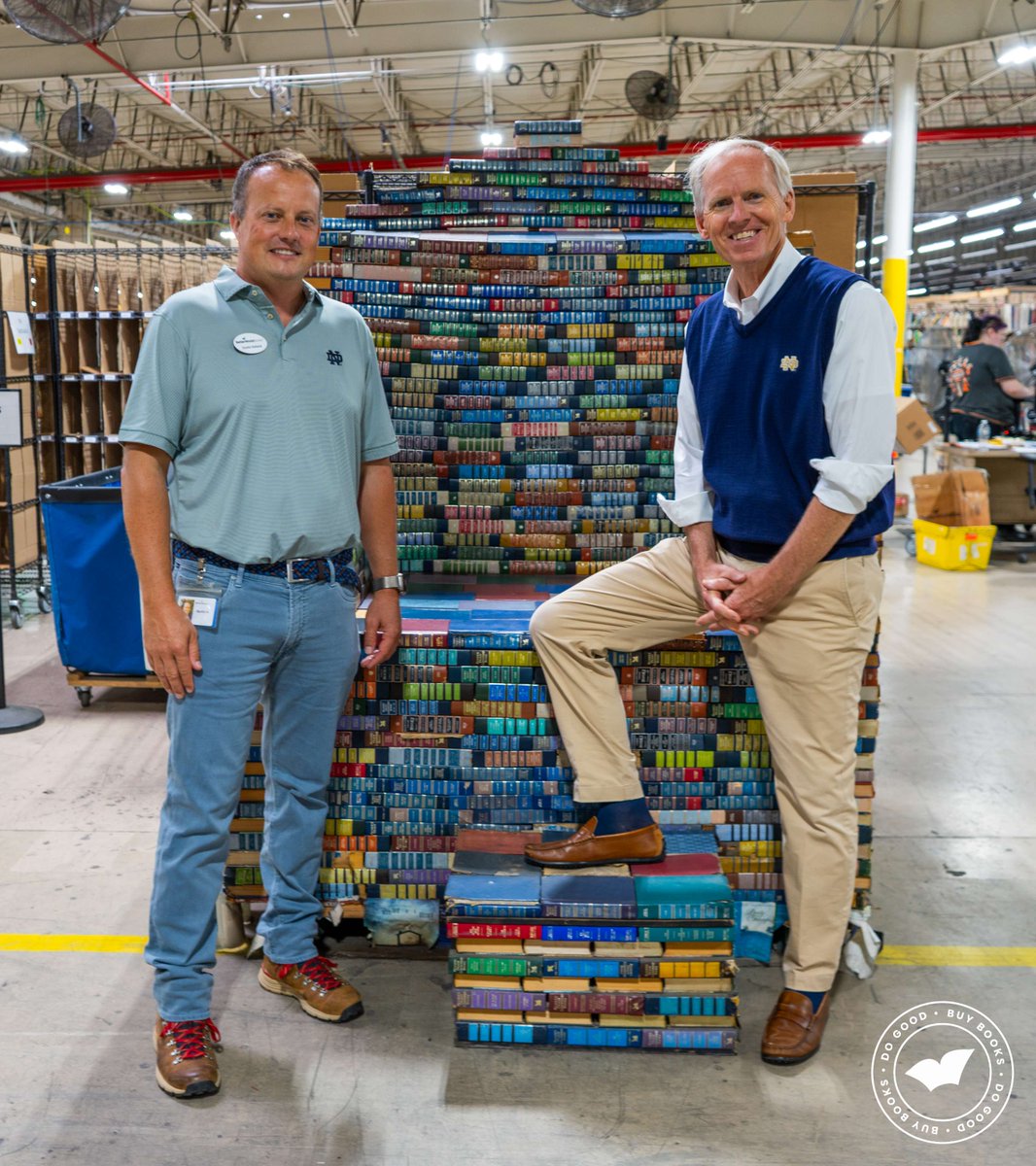 BWBooks's tweet photo. Big thanks to the University of Notre Dame ESTEEM students who stopped by our warehouse last month!

It's not every day we get to show off our stacks to future leaders, and this crew brought genuine curiosity and sharp questions. Best wishes on the incredible journey ahead—the world needs more leaders like you! 💙💚

#ReadForGood #WarehouseTour #FutureLeaders #BuyBooksDoGood #LiteracyMatters