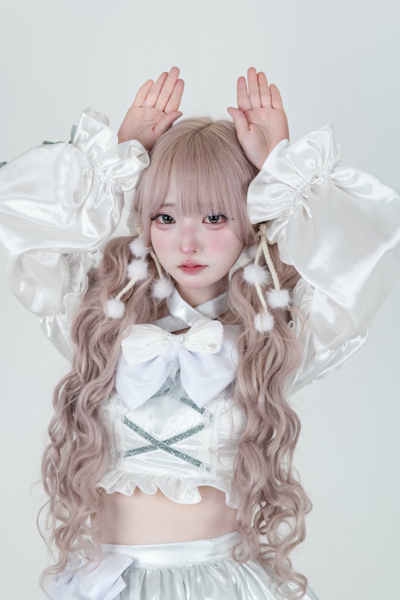 Kmello_OFCL's tweet photo. ｡ﾟ•┈┈┈┈୨ ♤ ୧┈┈┈┈•ﾟ｡

• STAR (@Kmello_STAR)

         - 🤍 𝒘𝒉𝒊𝒕𝒆 🤍

｡ﾟ•┈┈┈┈୨ ♤ ୧┈┈┈┈•ﾟ｡ https://t.co/amUYsNeTzn