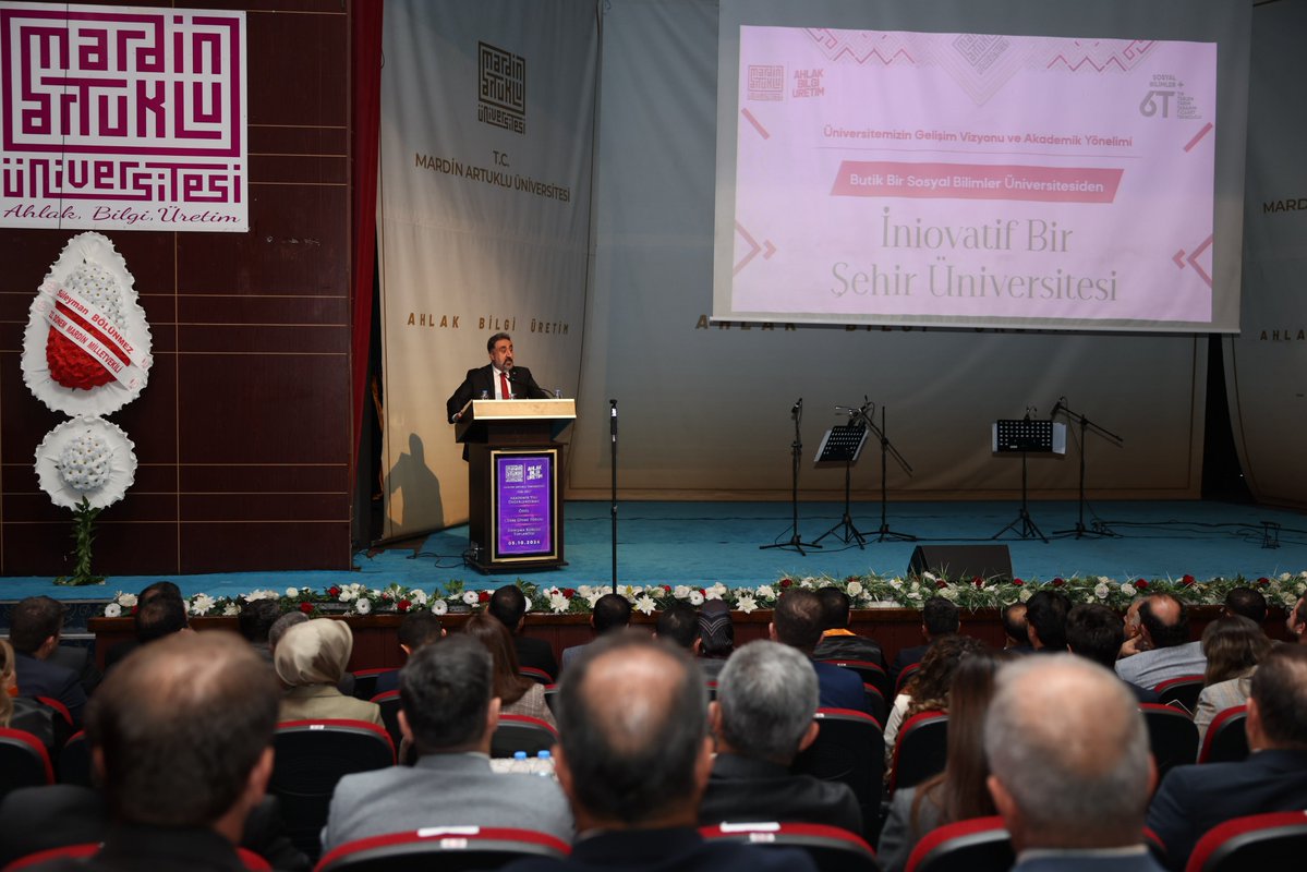 mardinartuklu's tweet photo. 🎯 Üniversitemiz 2026-2027 Akademik Yılı Değerlendirme Programı gerçekleştirildi.

Programda Üniversitemizin akademik gelişimi, bilimsel üretim kapasitesi, uluslararasılaşma, öğrenci yapısı, kalite ve akreditasyon çalışmaları kapsamlı verilerle değerlendirildi.

Bilimsel üretim, proje kapasitesi, uluslararasılaşma ve akreditasyon alanlarındaki gelişmelerin de ele alındığı programda, Mardin’in bölgesel kalkınmasına katkı sunacak yeni hedefler değerlendirildi.

@erolozvar
@ibrahimozcosar

#MAÜ #AkademikYıl #EğitimdeGelişim