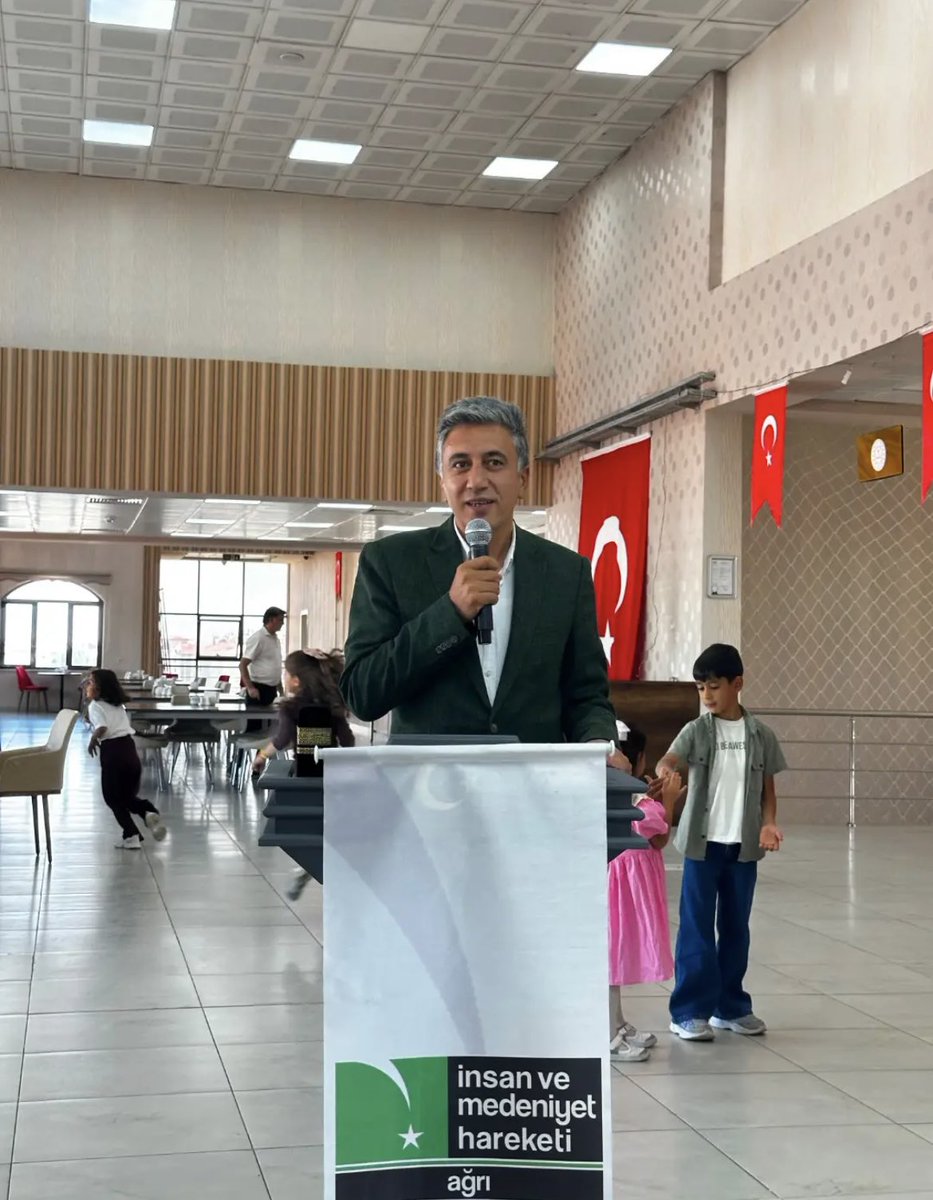 IMHAgri04's tweet photo. 📍İMH Dönem Açılış Programı

Programda; İl Millî Eğitim Müdürü Abdülhaluk Çakan, İslami İlimler Dekanı Prof. Dr. Maksut Çetin, Eğitim-Bir-Sen Ağrı Şube Başkanı Süleyman Gümüşer ve Ağrı İyilik Derneği Temsilcisi Hülya Polat konuşmalarını gerçekleştirdi. https://t.co/b8kc9ZvX2I