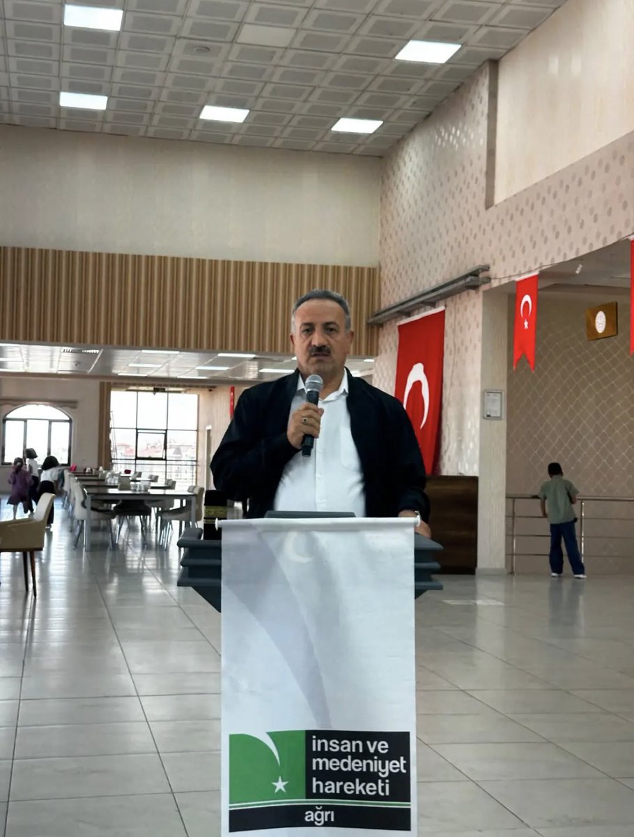IMHAgri04's tweet photo. 📍İMH Dönem Açılış Programı

Programda; İl Millî Eğitim Müdürü Abdülhaluk Çakan, İslami İlimler Dekanı Prof. Dr. Maksut Çetin, Eğitim-Bir-Sen Ağrı Şube Başkanı Süleyman Gümüşer ve Ağrı İyilik Derneği Temsilcisi Hülya Polat konuşmalarını gerçekleştirdi. https://t.co/b8kc9ZvX2I