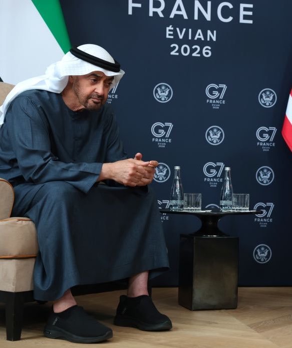 OXzoneX's tweet photo. الشيطان يعيش ايام سوداء الله يأخذه! https://t.co/f5CZdFz8WV