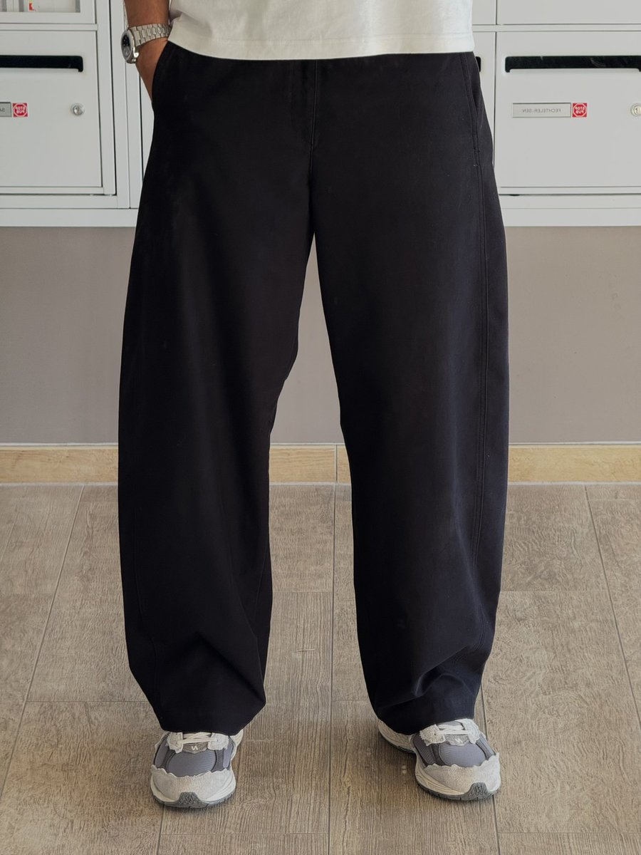 uppersnkrs's tweet photo. Uniqlo maitrise trop bien les coupe de pants c’est une dinguerie 😮‍💨🤌🏼

Lien affilié : https://t.co/f7k0wTALPE https://t.co/fZdhh5Xxwq
