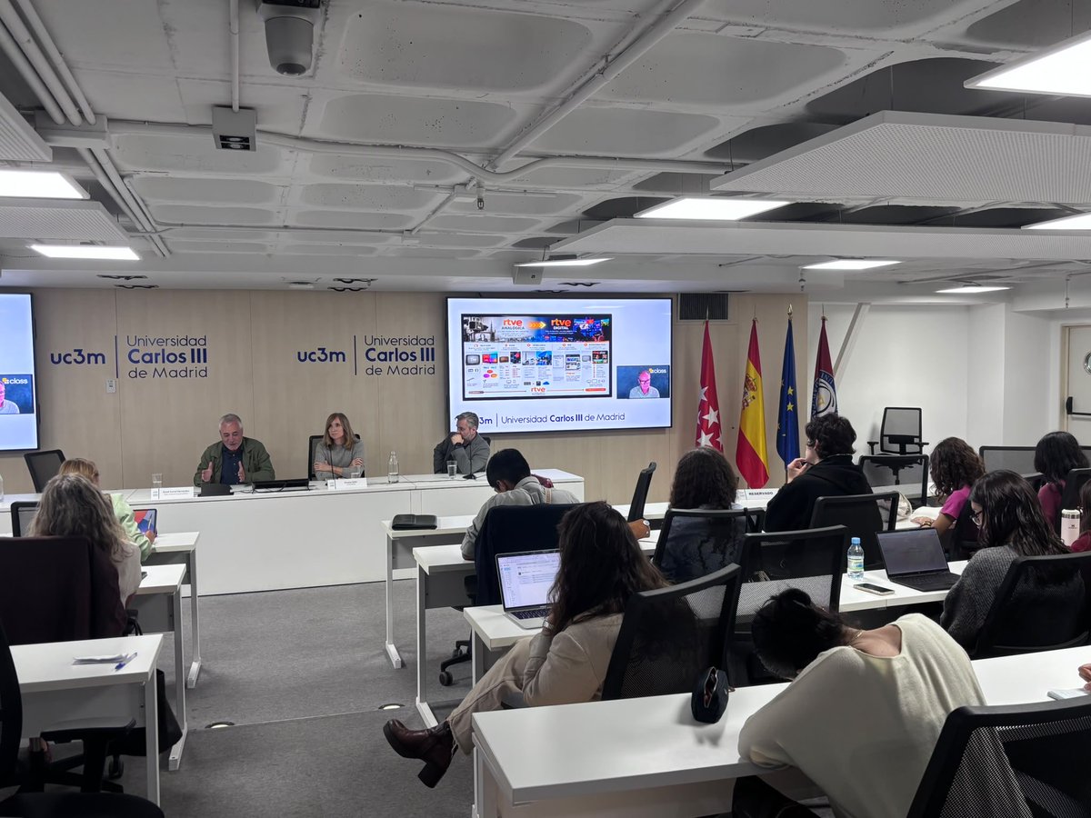 evaherrero's tweet photo. La Alfabetización Mediática es un asunto compartido y los medios de comunicación juegan un papel fundamental por eso cerramos el turno de las mesas con @rtve @FundATRESMEDIA y @EFEVerifica #AMI2026 https://t.co/b35H0UQAwb