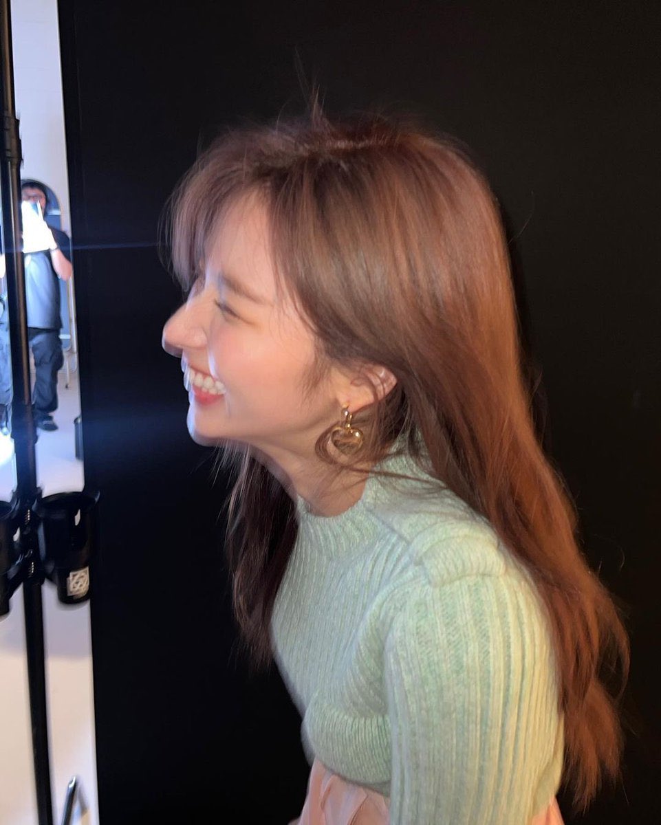todayintwice's tweet photo. 3 years ago today, SANA posted these photos on Instagram. https://t.co/LLQsc7PCC3