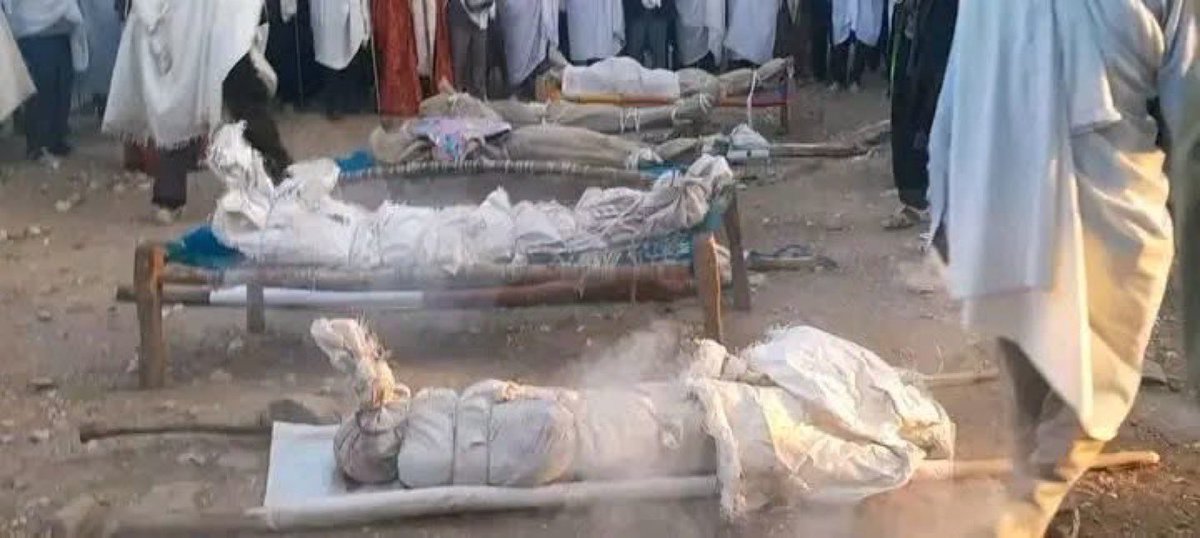ZeraTsionWJ's tweet photo. The victims of the genocidal autocratic regime’s airstrikes on IDP camps.

These are Tigrayans who were ethnically cleansed from their homes in Western Tigray. 1.2 million people were displaced. 

And now, the very IDP camps where they sought refuge are being bombed.

This is beyond inhumane. Genocidal.