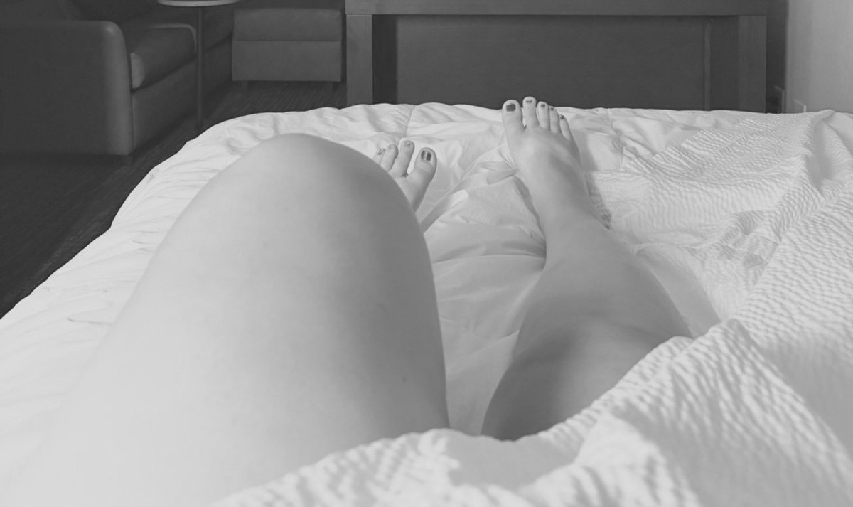 bustywimom's tweet photo. Rest your head on my lap #MonoChromeMonday https://t.co/CRF8JZk76E