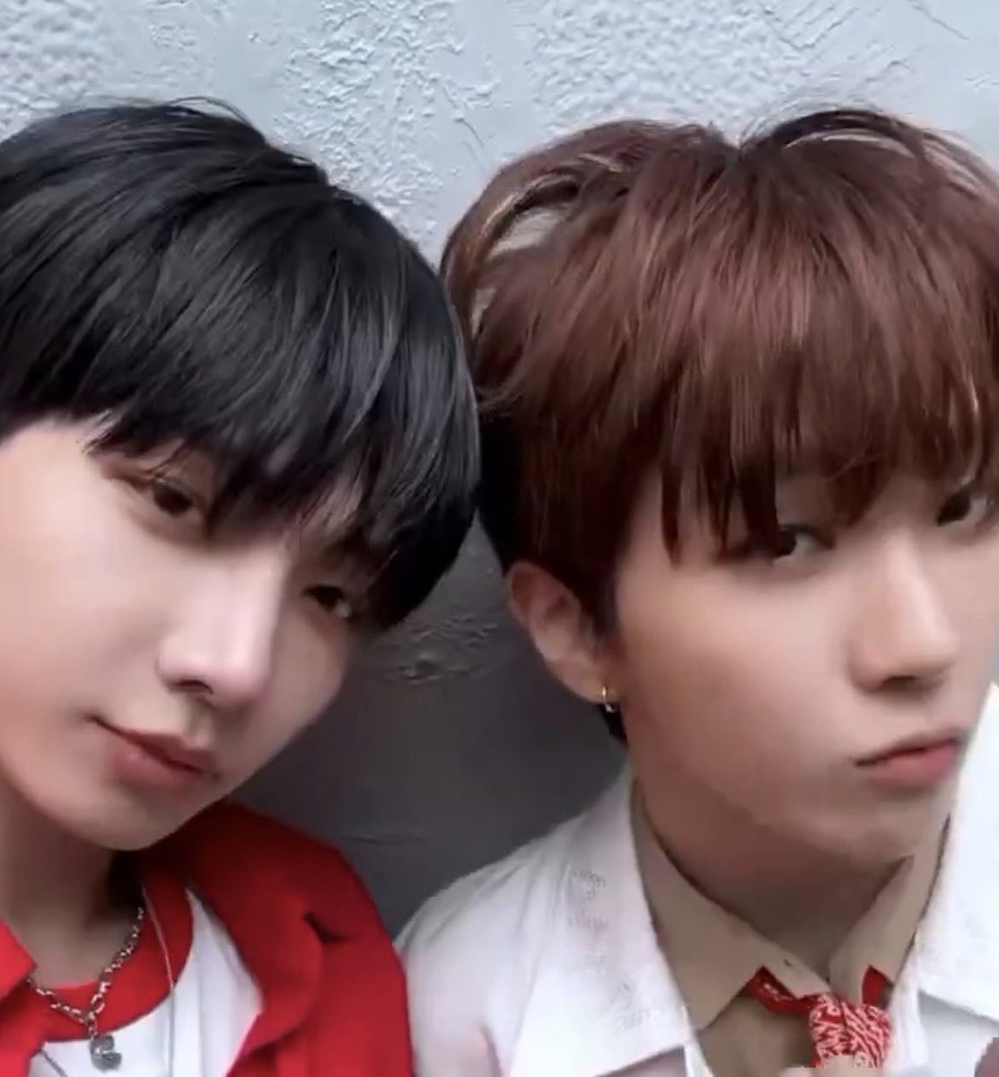 uwamedestiny's tweet photo. 변한 게 없네 그치 https://t.co/AtUmR7Do98