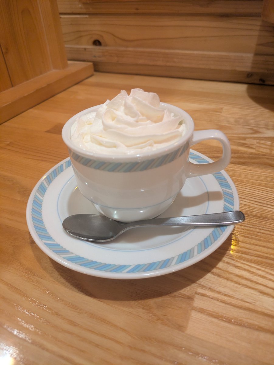 kuma_la_la's tweet photo. カラオケもカフェもいった🧸
有言実行すん🧸 https://t.co/ePyA95YfOE