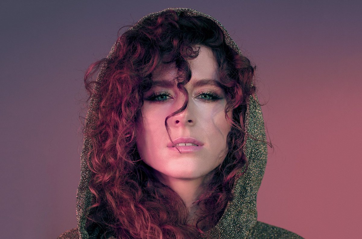 Smooth981FM's tweet photo. #NP Hideaway - @Kiesza
on #SmoothDrive981 with @JoyUrueye & @ikennmbah
Listen Live: https://t.co/MN0iYyhDFi
β€ππ€
#Smooth981 #LoveMusic #LoveLife #SmoothFmLagos https://t.co/ZUrgdjH4b5