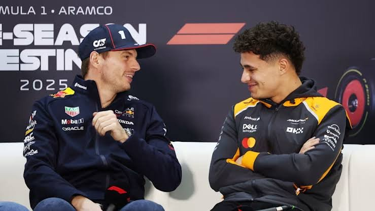 F1BigData's tweet photo. Max Verstappen has shared exactly the same number of front rows with Lando Norris as he has with Lewis Hamilton 

With Lewis Hamilton - 15
With Lando Norris - 15 https://t.co/oOSuG3NLfV