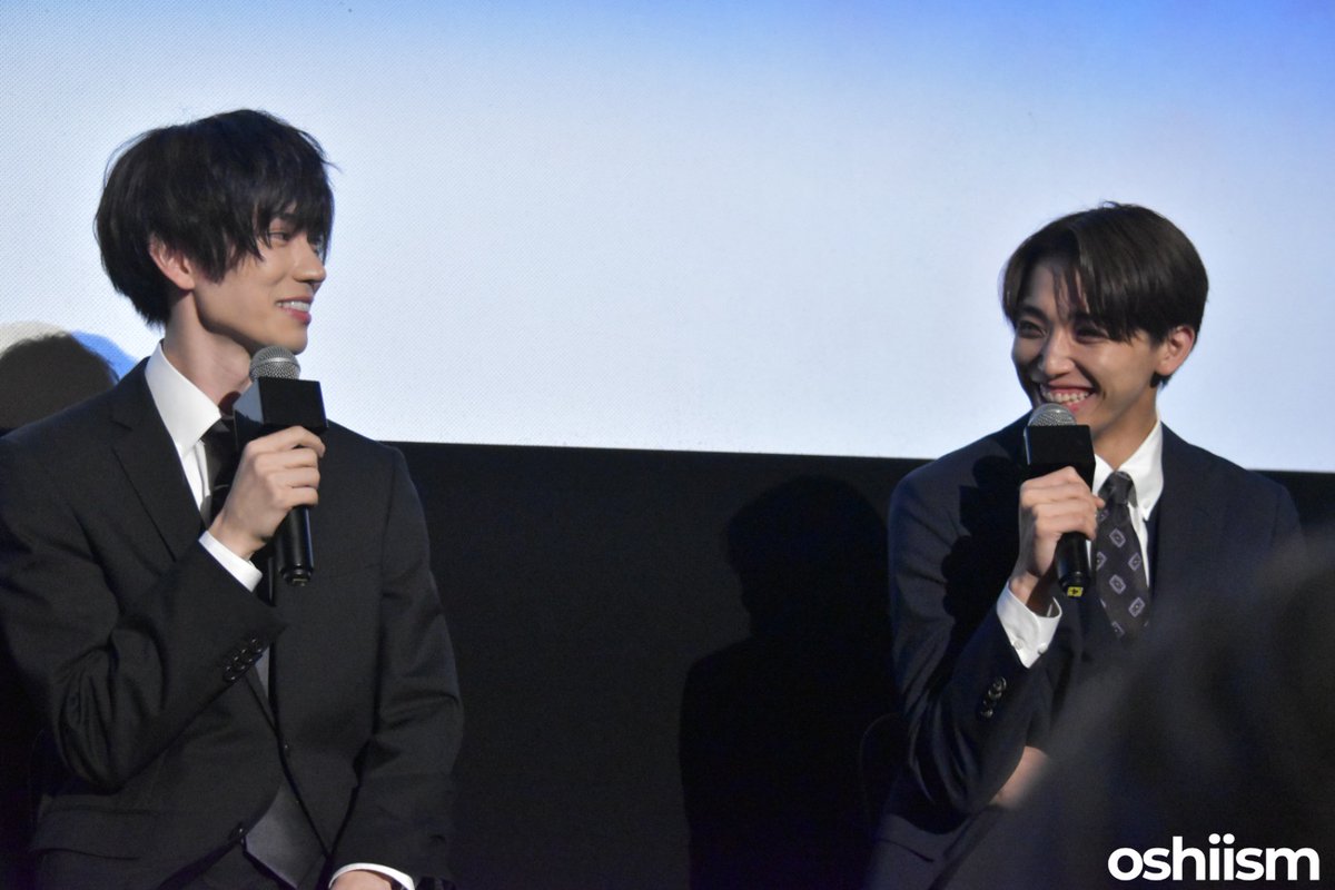 oshiism_press's tweet photo. 【取材レポート】ONE N’ ONLY高尾颯斗「俺らを置いていかないで！」🏃‍♂️🏃‍♂️
樋口幸平とわちゃわちゃトーク『おかえり、初恋。』先行上映会📺👏

#樋口幸平
#林芽亜里
#高尾颯斗
#ONENONLY
#ドラマおか恋

📸写真多数💕

記事はこちら💁‍♀️
 https://t.co/EJSKdzmoxB https://t.co/WVGyN2mq96