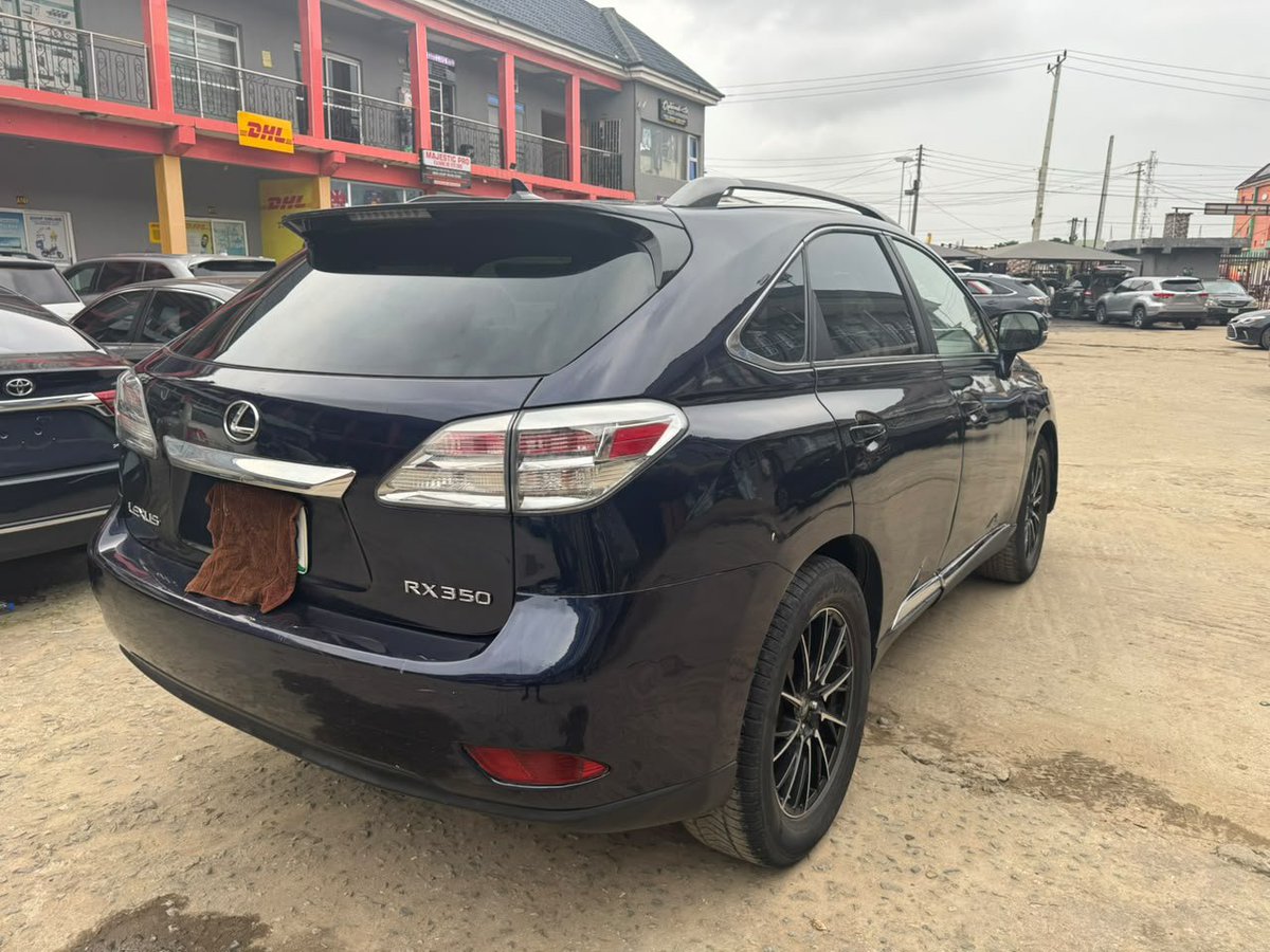 hillsdavid04's tweet photo. Distress deal 🔥🔥

Lexus Rx350 010/11 🇳🇬

Engine 💯
Gear 💯
Buy and drive…
Thumbstart

Price 11.5m  last last 

Settlement 200k 

📍ago palace 

My direct… https://t.co/IpEKK6t0Tf