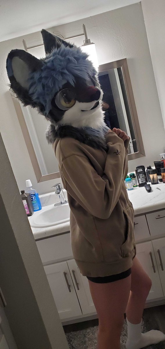 DuskyWolf066's tweet photo. @Lopmatus_Ventus @MetalloGato Yeah, I'm such a tranny. https://t.co/q92h6BgX2J