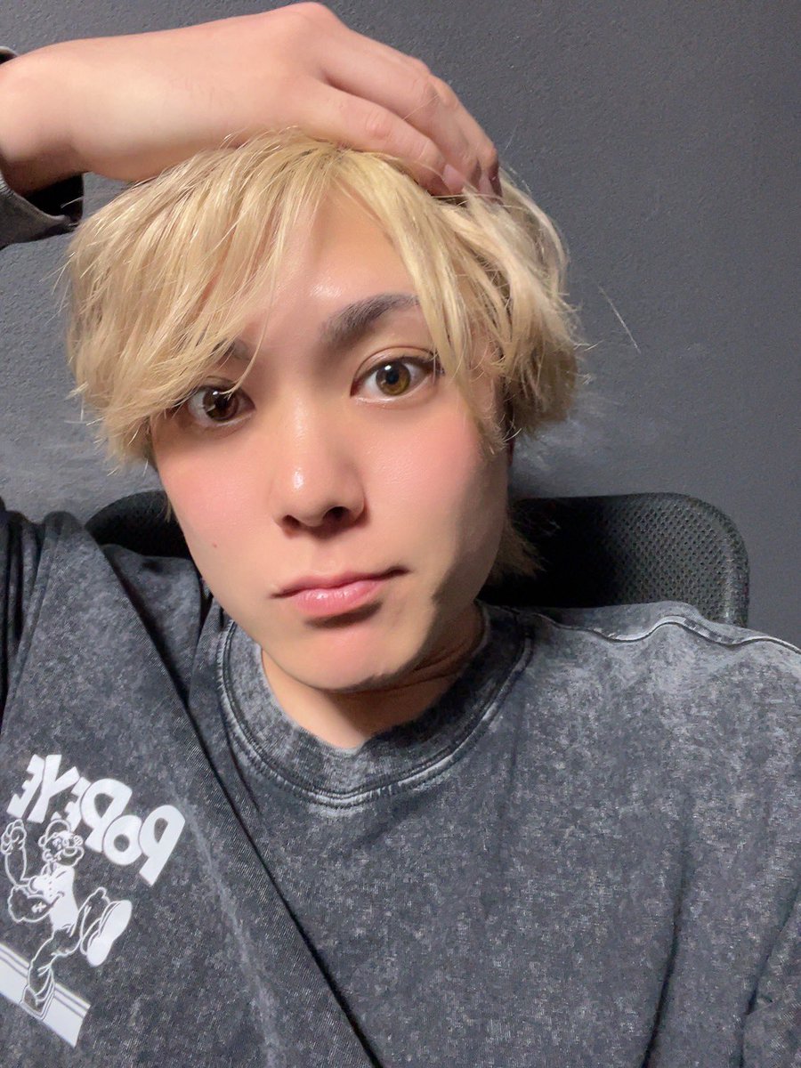 BINbaguuu's tweet photo. 今日もありがとうございました‼️
10月もイベントたくさんあるから
すっごく楽しみやね〜🥰
ハロウィン何にしようか迷いますね…
ではレコーディング行ってきやす💨 https://t.co/lbGjmgts7y