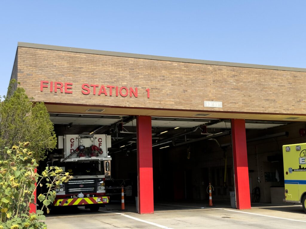 FireApparatus1's tweet photo. Cleveland (OH) is moving forward with a plan to secure $1.031M federal funding to update radios in public safety vehicles , separate from the handheld radios replaced two years earlier. This grant would refresh about 19% of the vehicle fleet.  Read more: https://t.co/NUCtmCtUKO https://t.co/qEXiPaEFoE