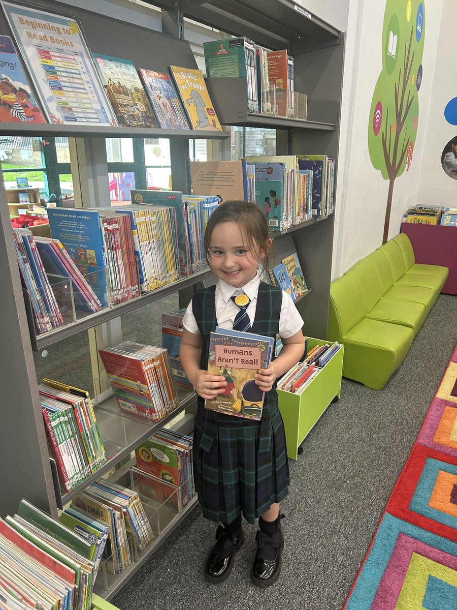 HaltonLibraries's tweet photo. Looking for free family fun?😁
Did you know that you can 
🎲 Play board games🧱 Build something amazing with LEGO📚 Pick up some awesome books
These are just some of the great things we have on offer! 📚🎲🧱 Come along and see for yourself 
😁
https://t.co/3D9mwozu5S
HH https://t.co/N8AAVEi12g