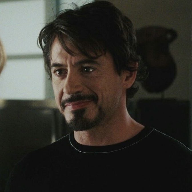 starkwasps's tweet photo. he really was so beautiful in iron man like aww tony stark you and your beautiful big brown eyes I understand why everybody wants you https://t.co/id6QyMlBVK