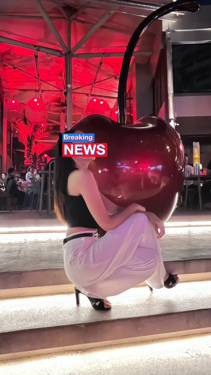 vexelley's tweet photo. โสดไปวันๆ #talkforwlw https://t.co/hmcuwuY6N1