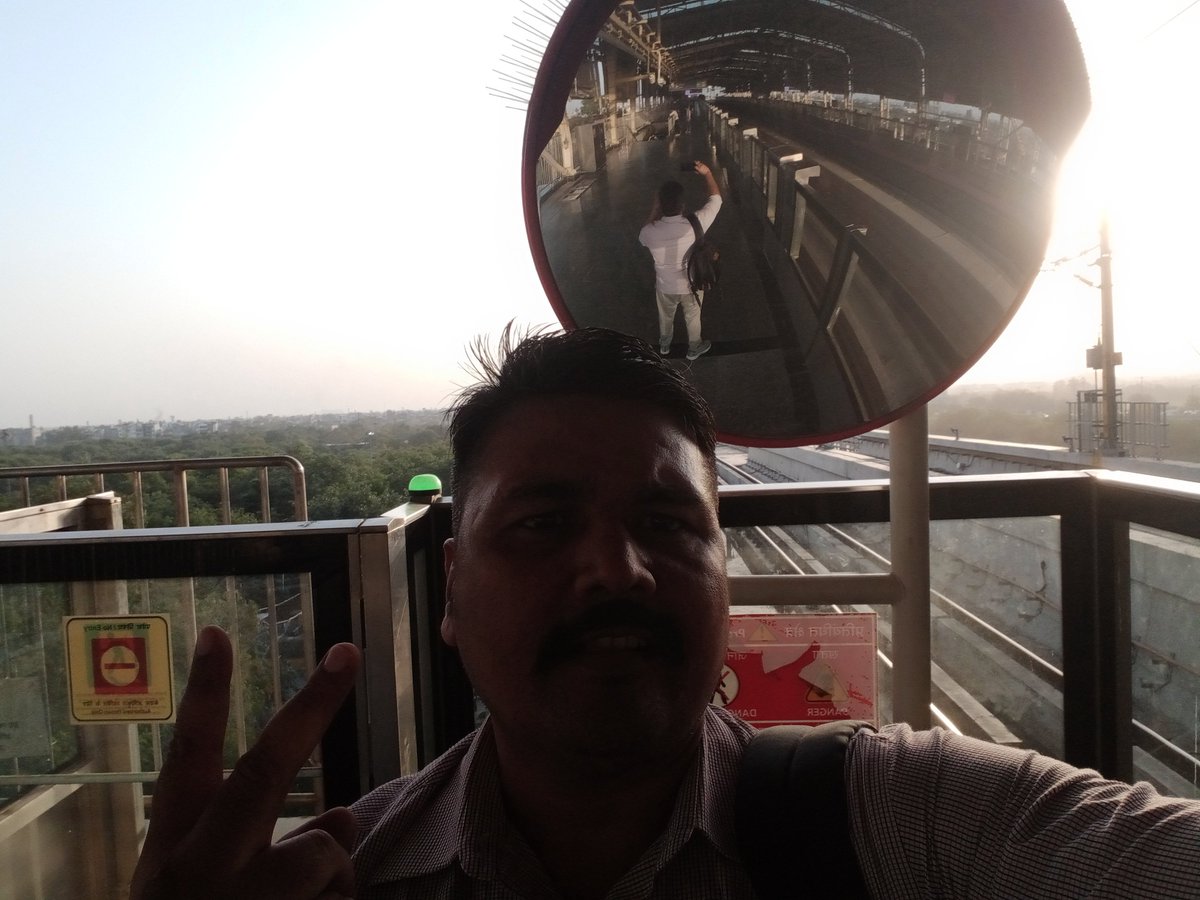 vikrantrajliwal's tweet photo. मंजिलो से भी प्यारा है ये सफ़र https://t.co/w5pRjoKgAO