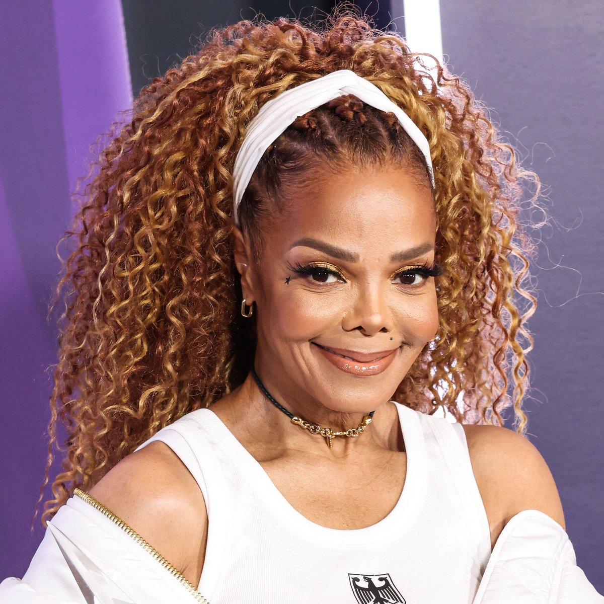 Smooth981FM's tweet photo. #NP When I Think Of You - @JanetJackson
on #SmoothDrive981 with @JoyUrueye & @ikennmbah
Listen Live: https://t.co/MN0iYyhDFi
β€ππ€
#Smooth981 #LoveMusic #LoveLife #SmoothFmLagos https://t.co/YLEEzzZCAL