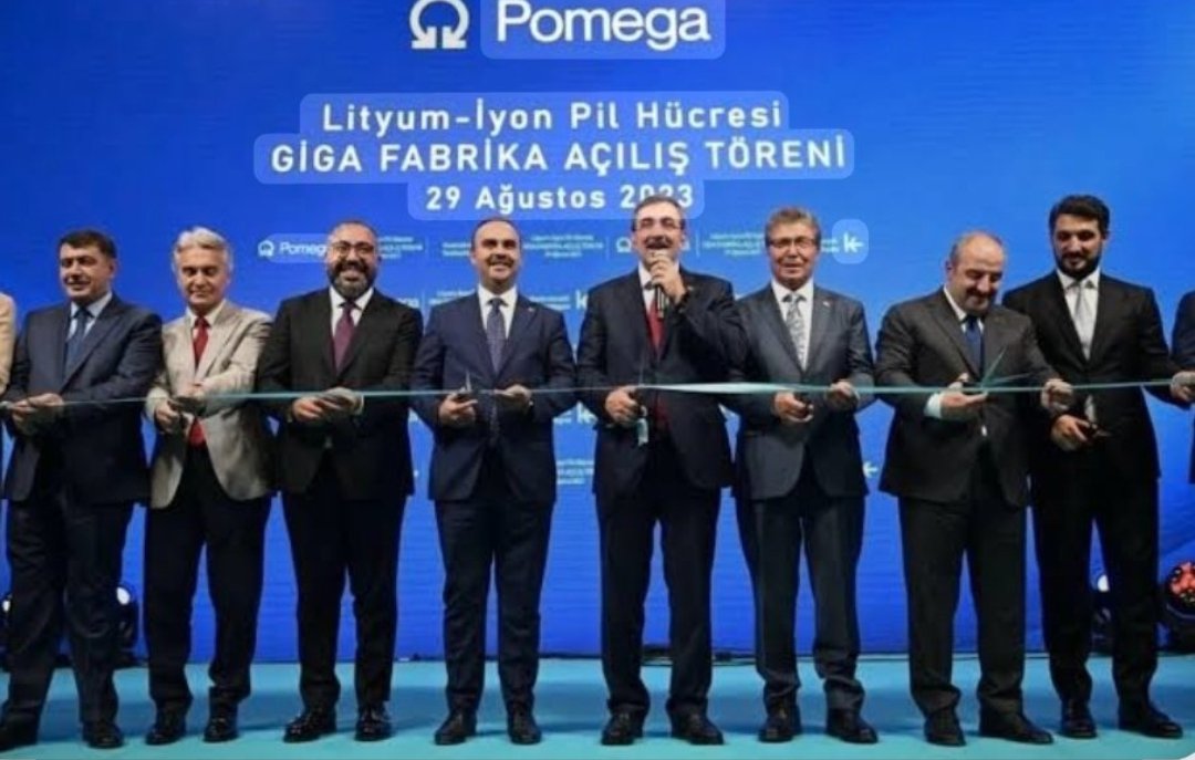 zoioziozi's tweet photo. Artık birileri #kontr yolsuzluğunu görsün. Ne hükümet ne muhalefet ne @SamiAslanhan ile pozlar veren bakanlar,nede buna yerli  @elonmusk  diyen @fatihaltayli gibi gazeteciler Kontrolmatik soygununu konuşmuyor.
#sasa
#borsamağdurları
#HalkBuradaSpkNerede https://t.co/BZwXnLcRyK