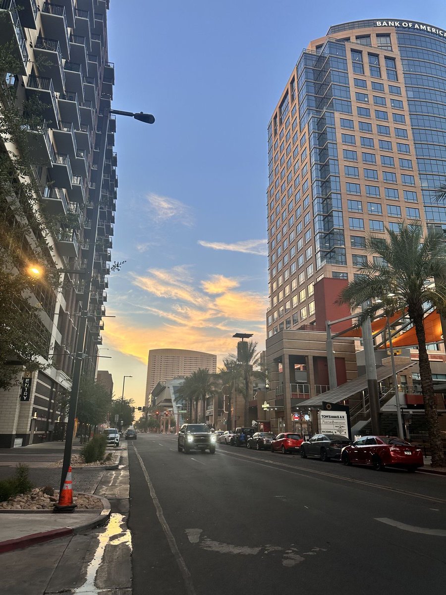 pretty_kira29's tweet photo. Who’s up?👀
#meetup #Arizona #Phoenix #PhoenixAZ #PhoenixArizona #AZ #Scottsdale #ScottsdaleAZ #Tempe #TempeAZ #MesaAZ #TucsonAZ #ArizonaLife #ArizonaLiving #PHX #AZLife #ArizonaCheck #ArizonaTok #PhoenixTok #ArizonaGirls #ArizonaBeauty #FYP #ForYou #Viral #Trending https://t.co/ZWoorNnk0T