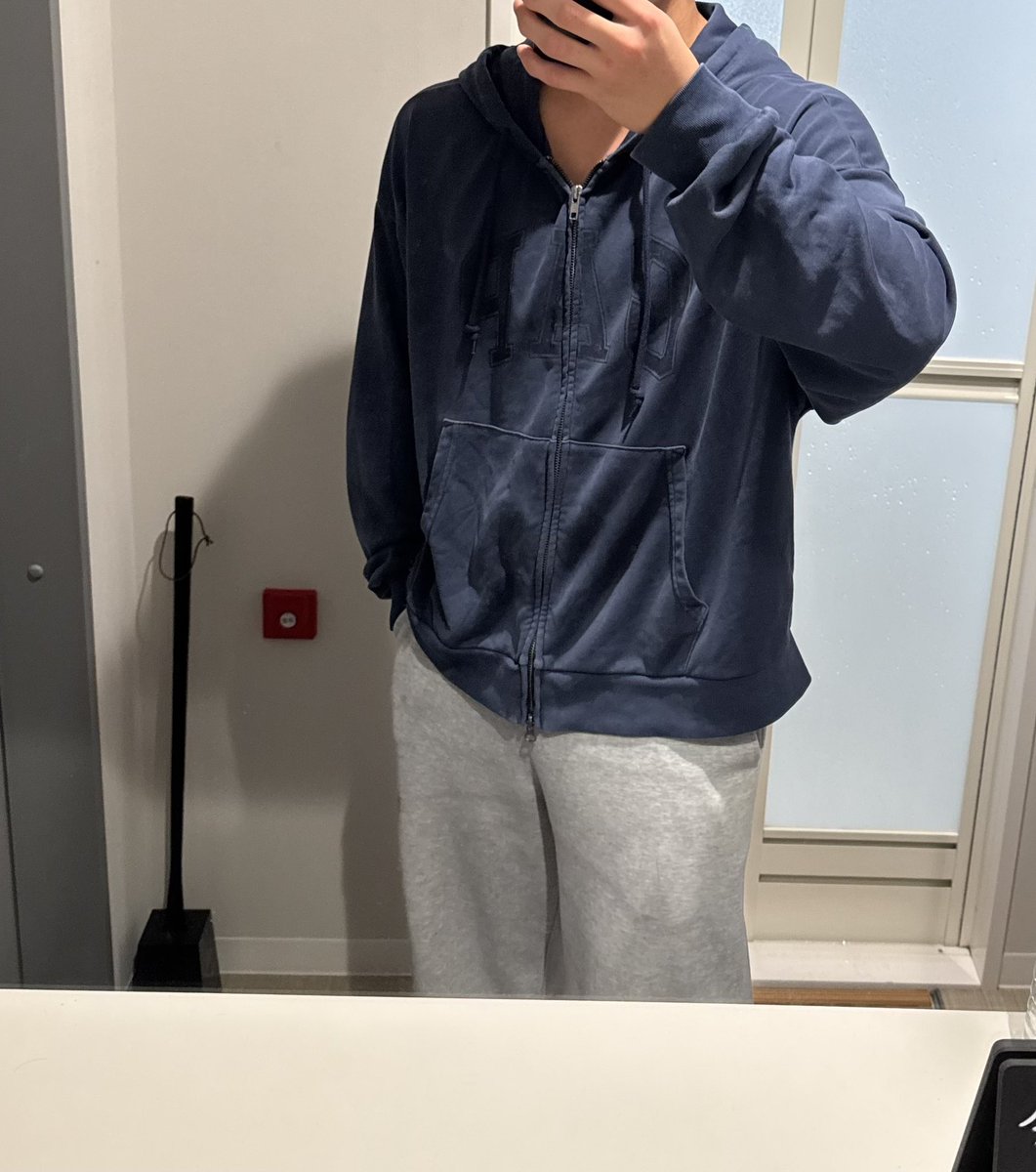 ryuxxperj's tweet photo. 服着ててもゴツく見えるようになりたい
#裏垢男子
#裏垢女子
#裏垢女子と繋がりたい https://t.co/0A4P7qAM7i