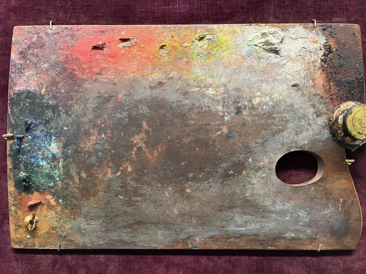 kaminariuo's tweet photo. 日曜日に新潟市美術館で開催中の画家のパレット展に行ってきた。作家のパレットで制作過程がどうだったか想像ができる。有名なピカソやダリのパレットとか筆など、良く残ってたなと思う。なかなか面白い企画展だった。他の美術館では気にならないが、ここの監視スタッフうろうろして気が散る。 https://t.co/4HYijrHhuX