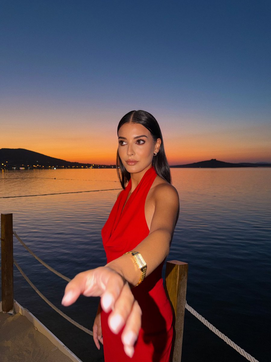 MerabetEtkinlik's tweet photo. Instagram hesabında yeni bir gönderi paylaştı 🌹

•  https://t.co/UBCFe3th3l https://t.co/CssQWcrcWu