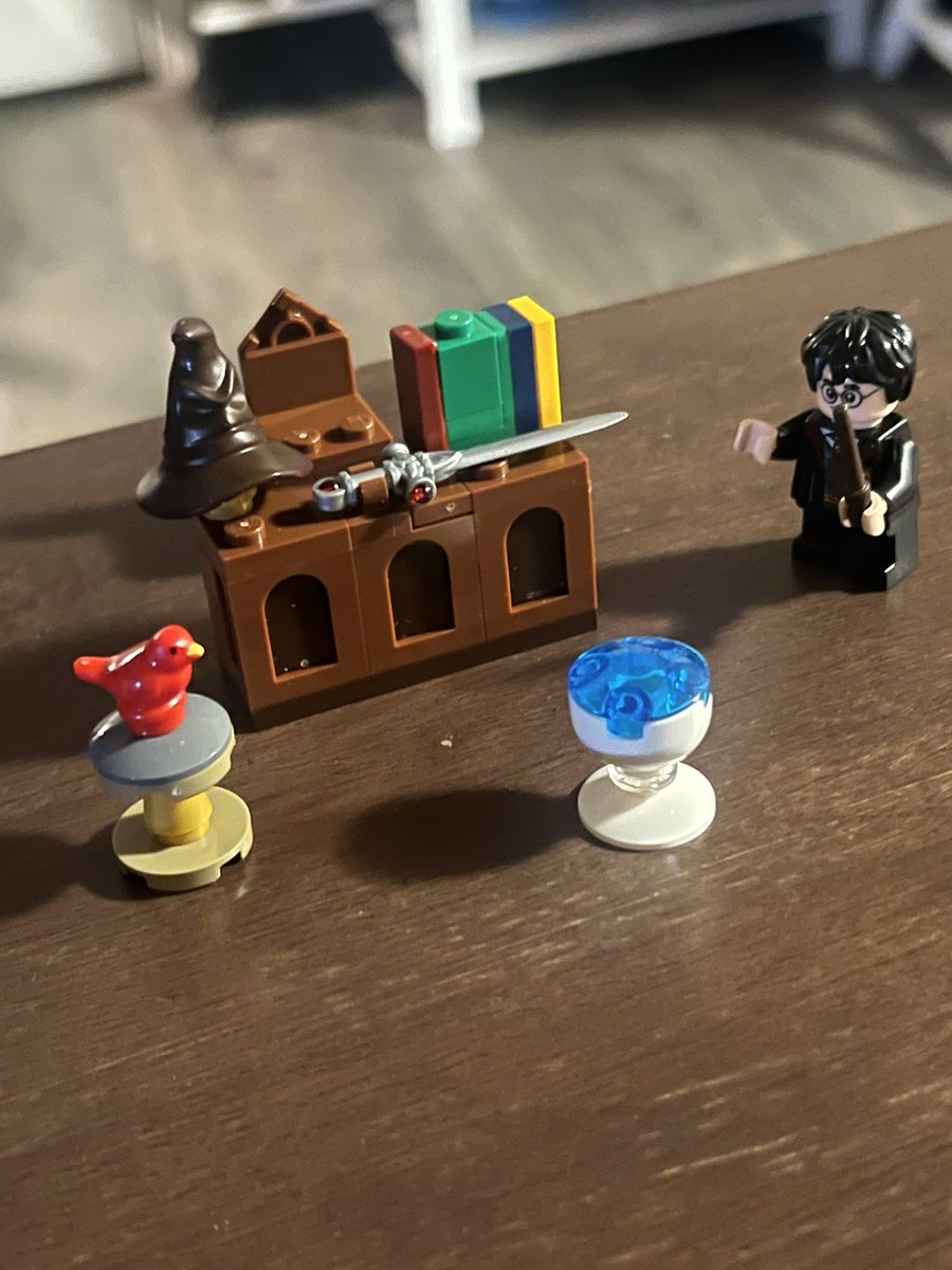 MsKatRose's tweet photo. Tell me your favorite movie and why? 

Put an emoji if you saw this on your #fyp #movies #harrypotter https://t.co/lOObaWchbL