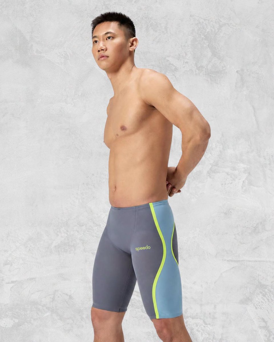 ProSwimwear's tweet photo. EXPERIENCE THE BEST. AT AN UNBEATABLE PRICE. 🔥

An exclusive offer on Speedo Intent suits, now available at over 50% off the original price.

Available now: https://t.co/9Lqk4yipyj

#proswimwear #speedo #teamspeedo #speedofastskins #speedointent https://t.co/qK0AZ2D6Rr