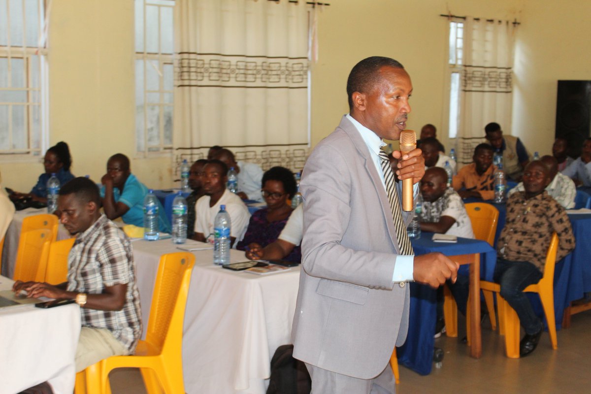 Merankabandi2's tweet photo. @Merankabandi. Le groupement @CopedBurundi @OGitega18311 organise,  au chef-lieu de @Gitega,  du 05 au 09 septembre,  un atelier de formation des formateurs sur les modules "Microentrepreneuriat, Connaissance du marché et Elaboration des plans d'affaires". https://t.co/MpruemjQka