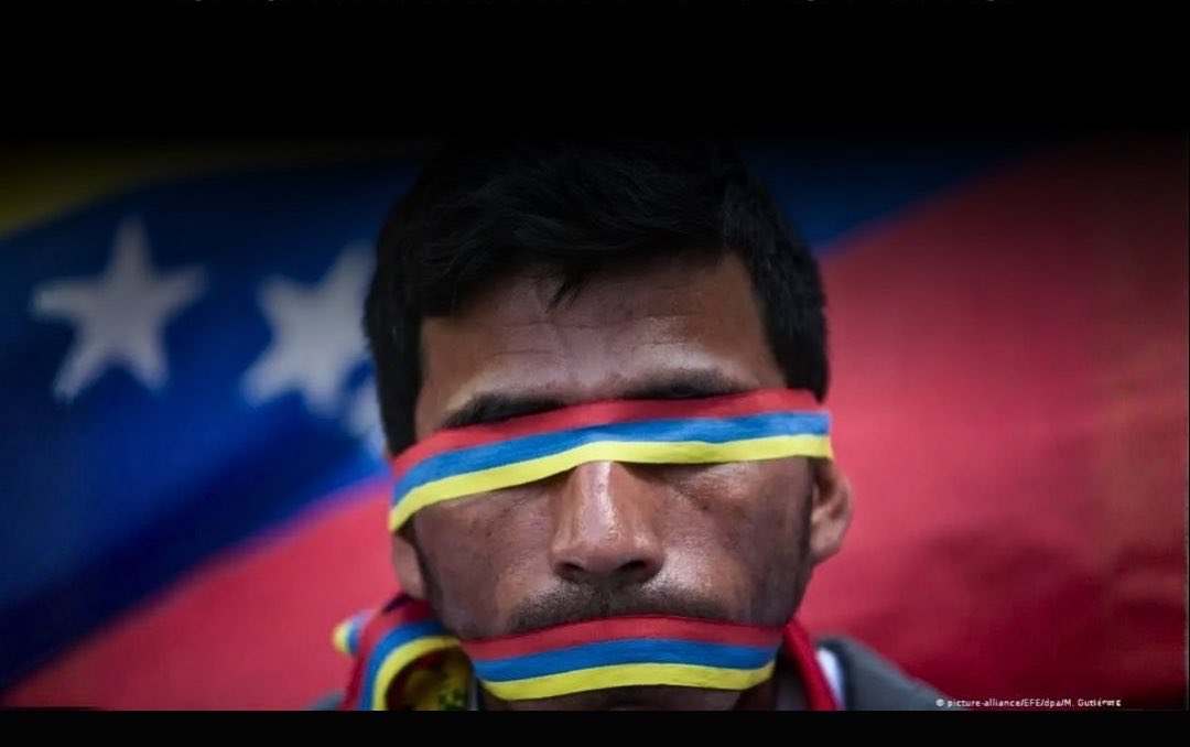 SeirContreras's tweet photo. ¡Odiadores, deroguen la ley DEL odio! https://t.co/Wxm00H1I1c