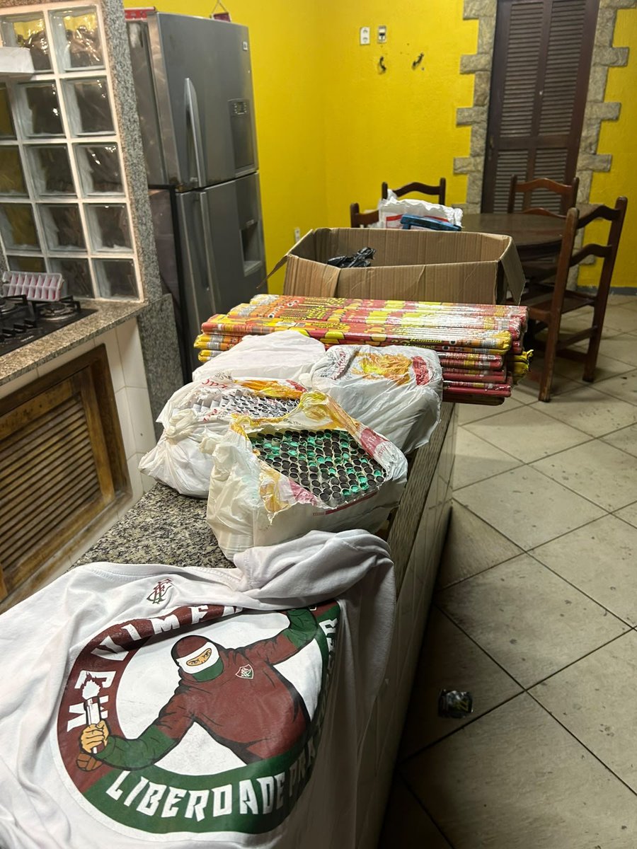 movltoficial's tweet photo. Material que compramos na primeira parte da arrecadação. Em breve compraremos mais.

Vale lembrar que ainda faltam 50% da meta e fecharemos a arrecadação nesta semana. Faça a sua contribuição. Vamos buscar esses 100%!!!

pix: MOVLIB2023@GMAIL.COM https://t.co/nqohF853qU