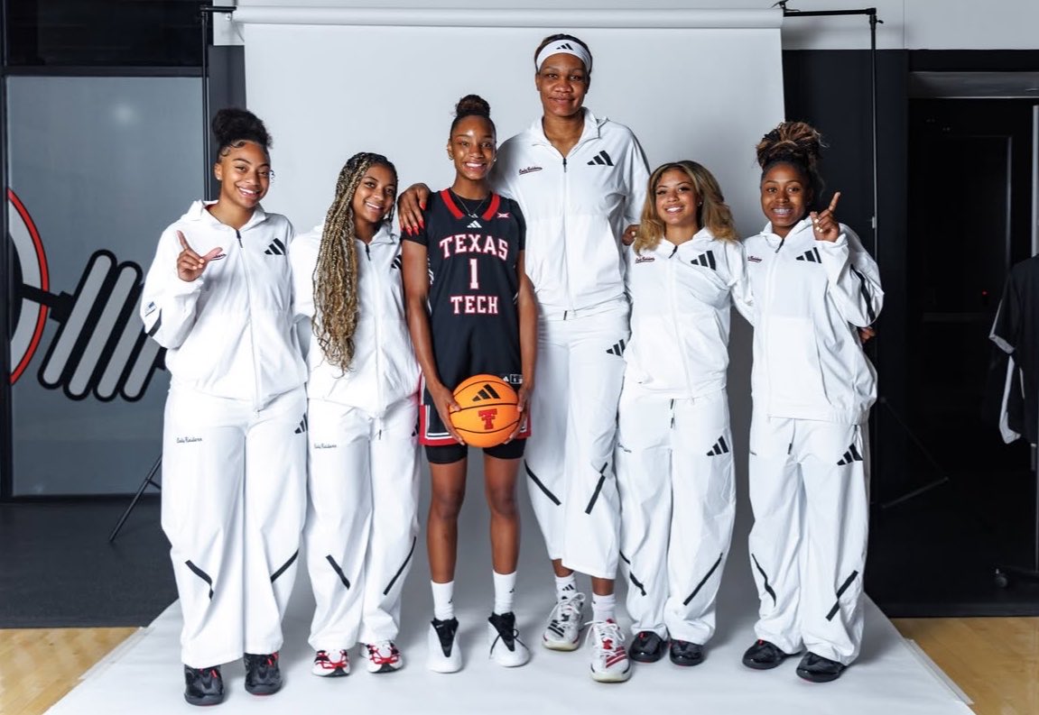 EJayArrow's tweet photo. 4⭐️ recruit Maci Pringle (ranked #33 in the Class of 2027) on her last four OV’s (to Georgia, Oregon, Vanderbilt &amp; Texas Tech). https://t.co/L1cykcJd9V