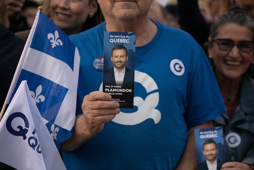 WBrettWilson's tweet photo. Legacy media JUST realized there is a province contemplating a referendum over separation in Eastern Canada.  Fascinating. 

 https://t.co/vv2bzR7b6M https://t.co/NGTe0b0cnJ